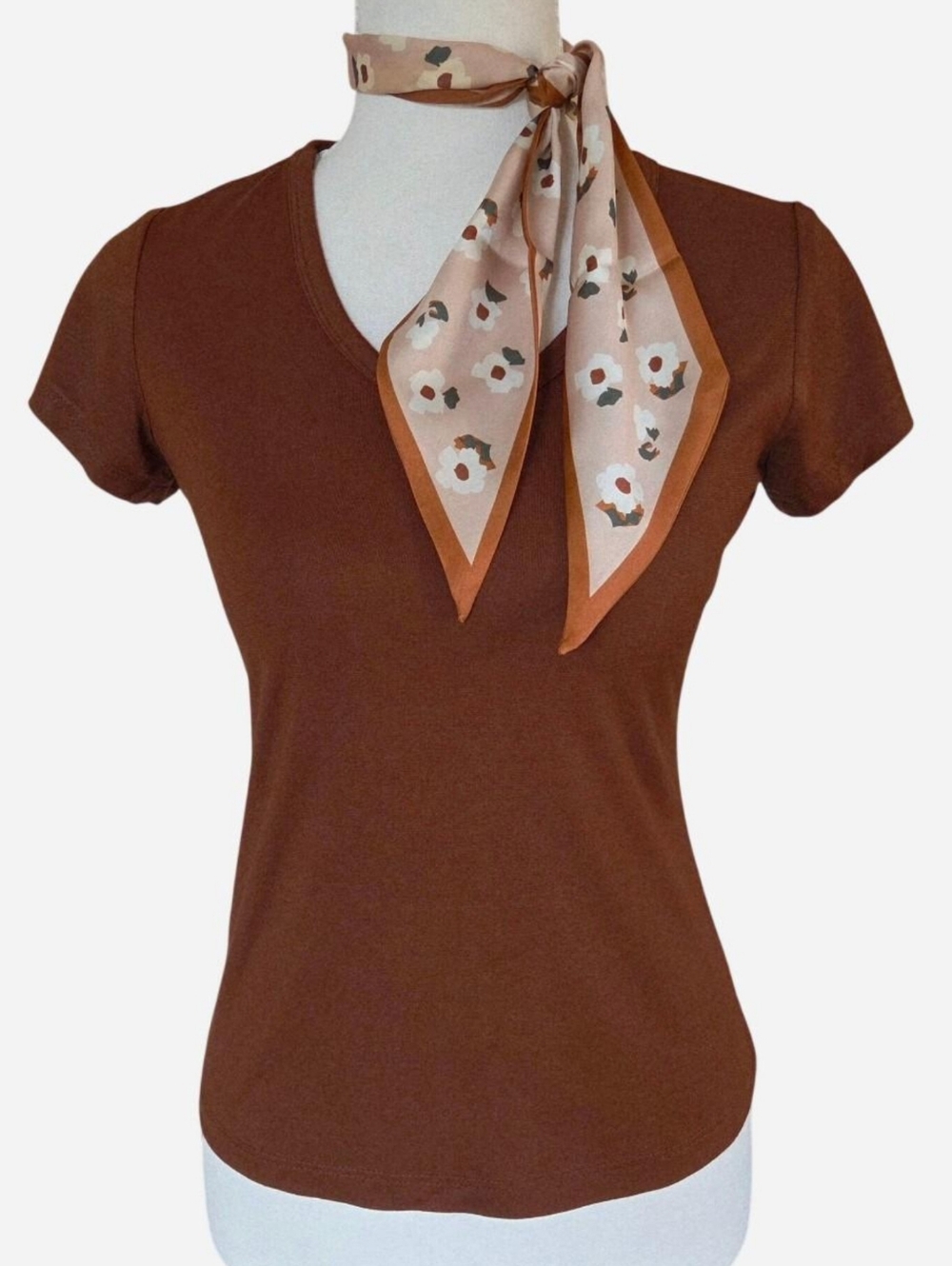 Casual Minimal V-neck Short Sleeve Shirt Dark Brown Size junior S